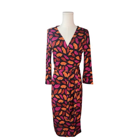 Diane Von Furstenberg Julian Two 100% Silk Wrap Dress Black W/lips Size 6 - Picture 1 of 11